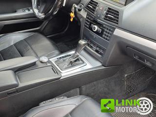 MERCEDES-BENZ E 220 usata 36