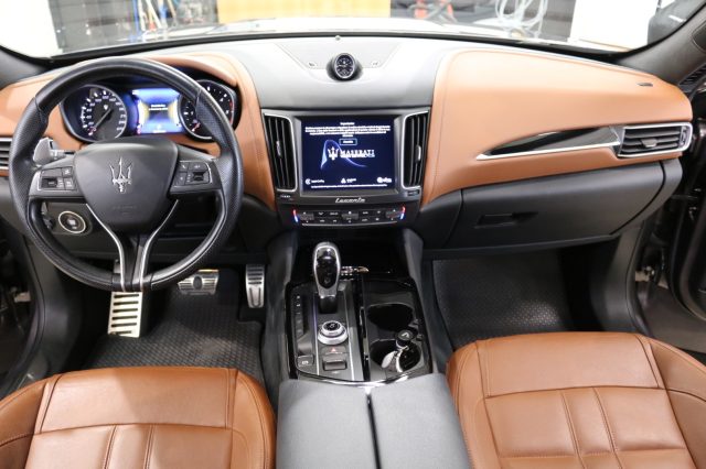 MASERATI Levante usata, con Controllo trazione