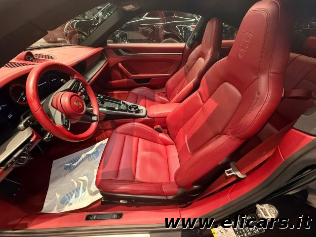 PORSCHE 992 usata, con Interni in pelle