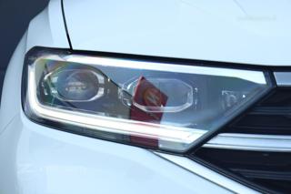 VOLKSWAGEN T-Roc usata, con USB