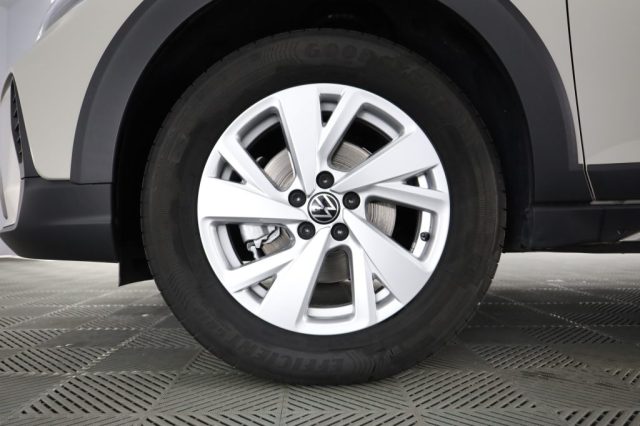 VOLKSWAGEN Taigo usata 8