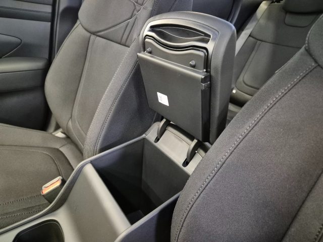 HYUNDAI Tucson usata, con Specchietti laterali elettrici