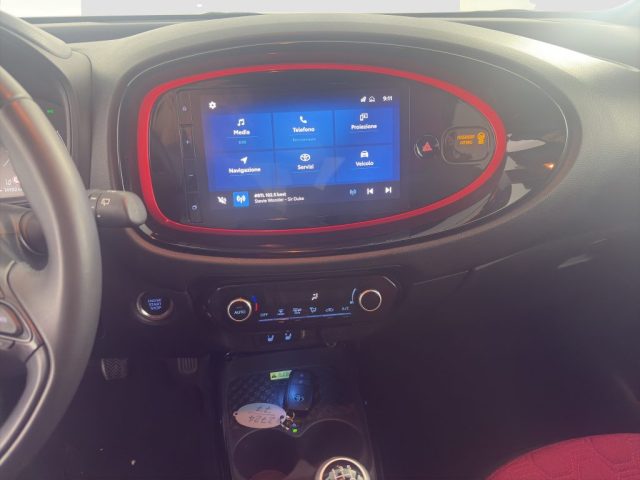 TOYOTA Aygo X usata 15