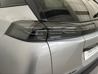 PEUGEOT 2008 usata, con Volante multifunzione