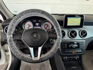 MERCEDES-BENZ GLA 200 usata 25