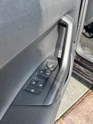 VOLKSWAGEN Polo usata, con Autoradio