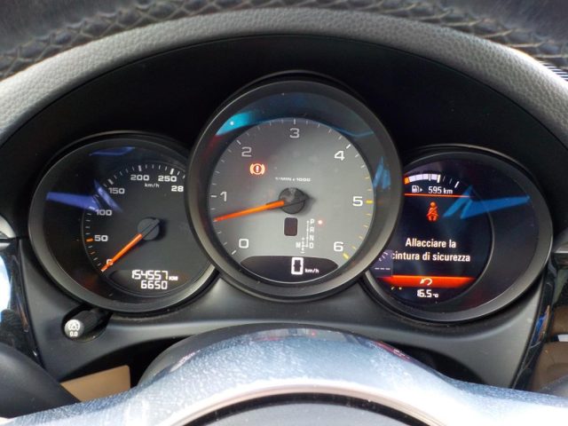 PORSCHE Macan usata 76