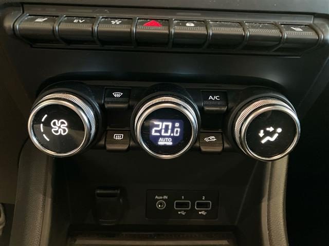 RENAULT Captur usata, con Hill holder