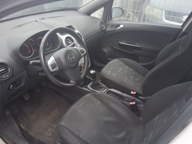 OPEL Corsa usata, con Airbag laterali