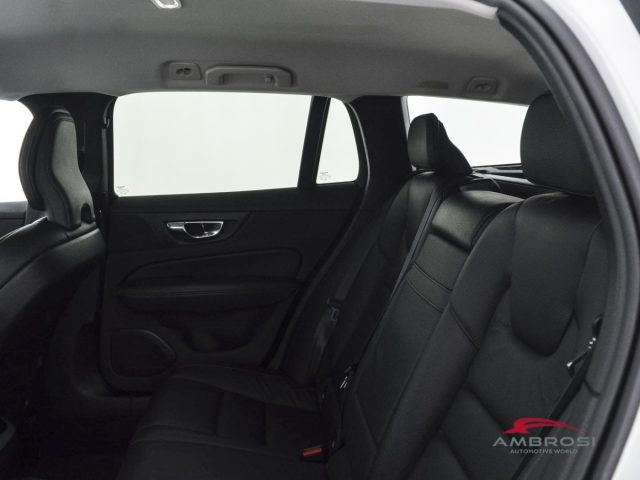 VOLVO V60 usata 9