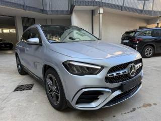 MERCEDES-BENZ GLA 180 usata, con Climatizzatore