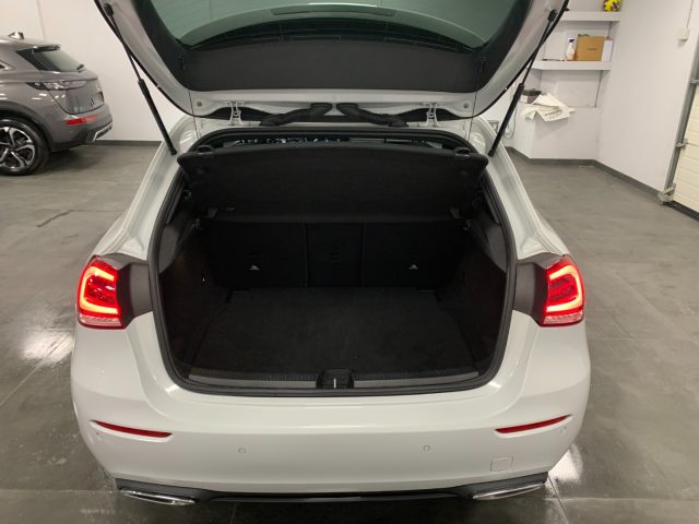 MERCEDES-BENZ A 180 usata, con USB