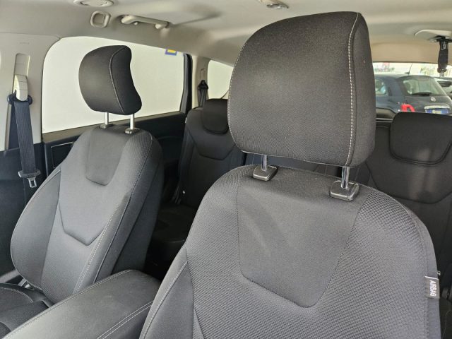 FORD S-Max usata, con USB