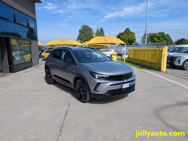 OPEL Grandland usata, con Alzacristalli elettrici