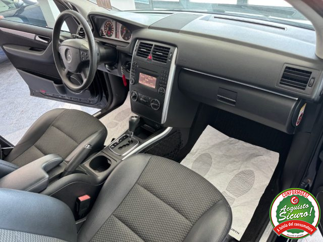 MERCEDES-BENZ B 180 usata, con Controllo trazione