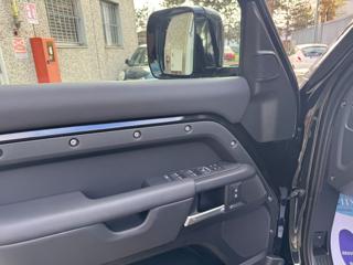 LAND ROVER Defender usata, con Cerchi in lega