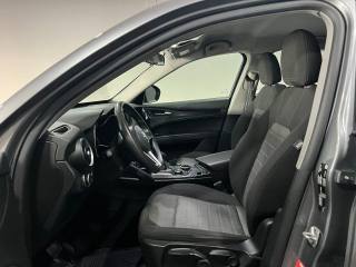 ALFA ROMEO Stelvio usata, con Autoradio