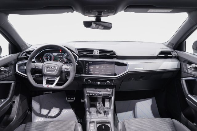 AUDI Q3 usata, con Telecamera per parcheggio assistito