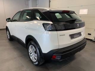 PEUGEOT 3008 usata, con Fari direzionali