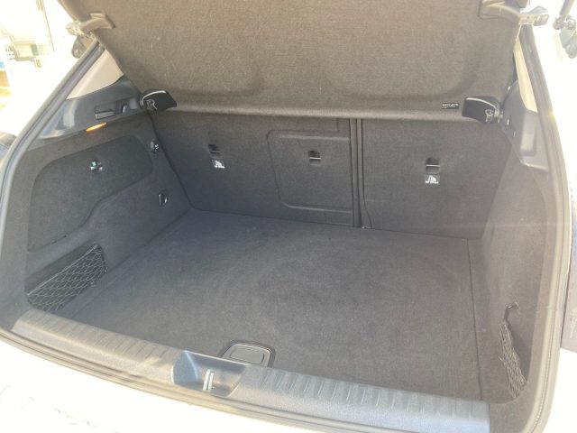 MERCEDES-BENZ GLA 200 usata, con Specchietti laterali elettrici