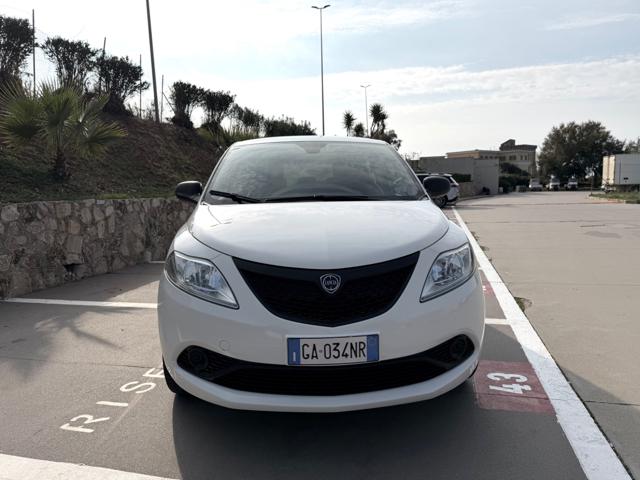 LANCIA Ypsilon usata 36