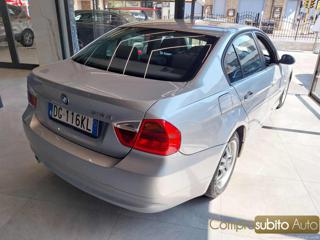 BMW 318 usata, con Alzacristalli elettrici