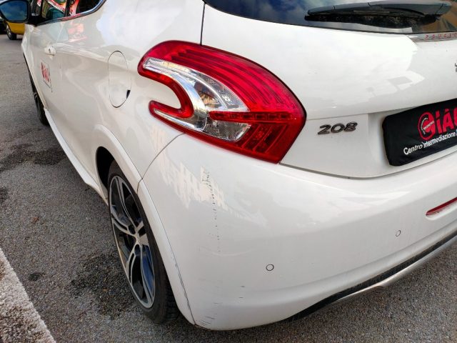 PEUGEOT 208 usata, con Bluetooth