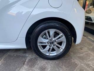 MAZDA 2 usata, con Airbag
