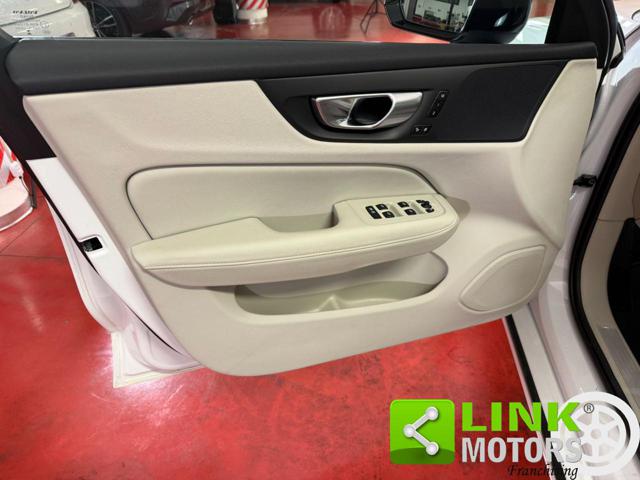 VOLVO V60 usata, con Gancio traino