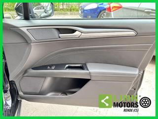 FORD Mondeo usata, con Sensori di parcheggio posteriori