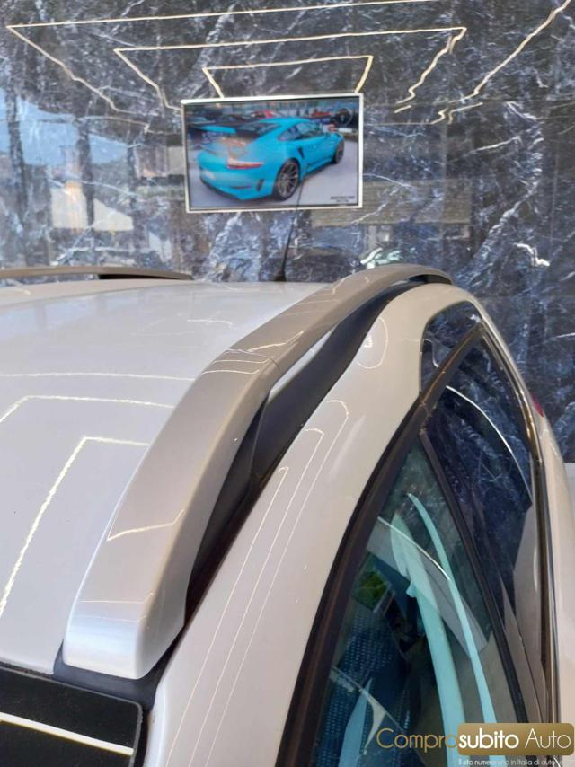 PEUGEOT 2008 usata, con Airbag testa