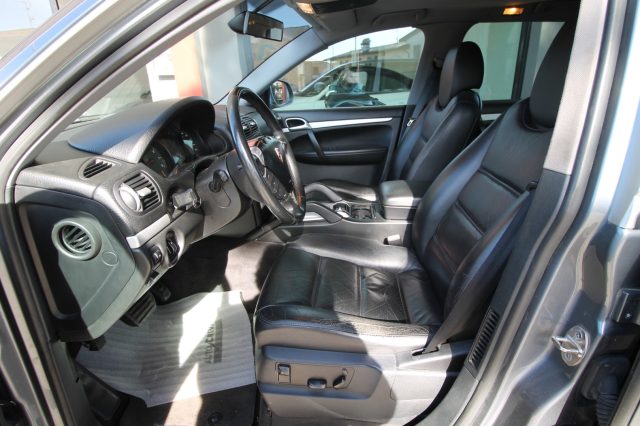 PORSCHE Cayenne usata, con Controllo trazione