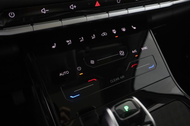 OTHERS-ANDERE OTHERS-ANDERE usata 18