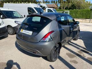 LANCIA Ypsilon usata, con Autoradio