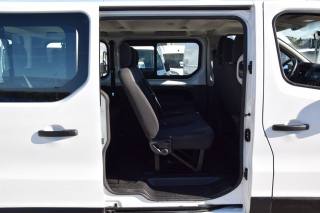 RENAULT Trafic usata 12