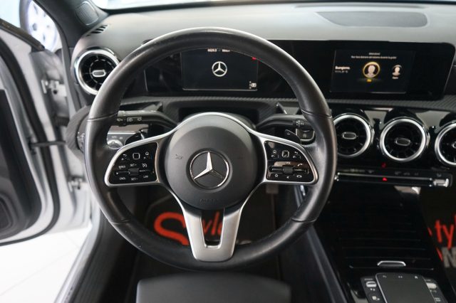 MERCEDES-BENZ A 180 usata, con Limitatore di velocità