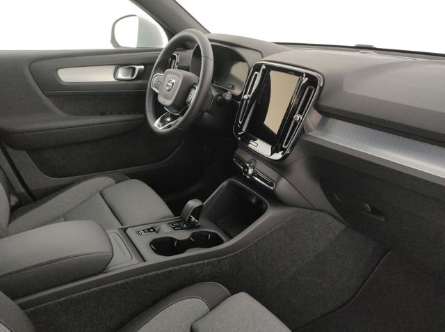 VOLVO XC40 usata, con Controllo automatico clima