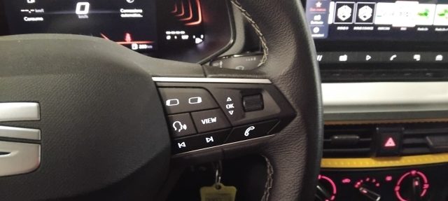 SEAT Ibiza usata, con Sensori di parcheggio posteriori