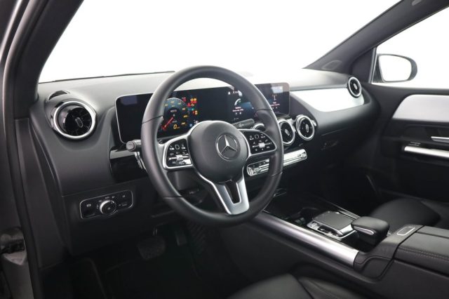 MERCEDES-BENZ CLA usata 1