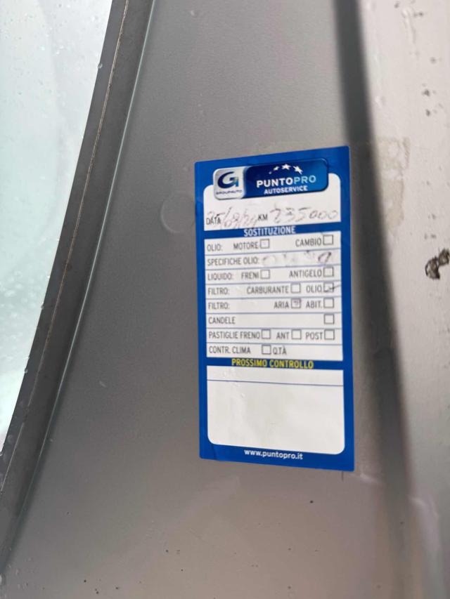 PEUGEOT 208 usata, con Touch screen