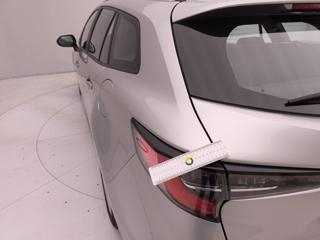 TOYOTA Corolla usata, con Hill holder