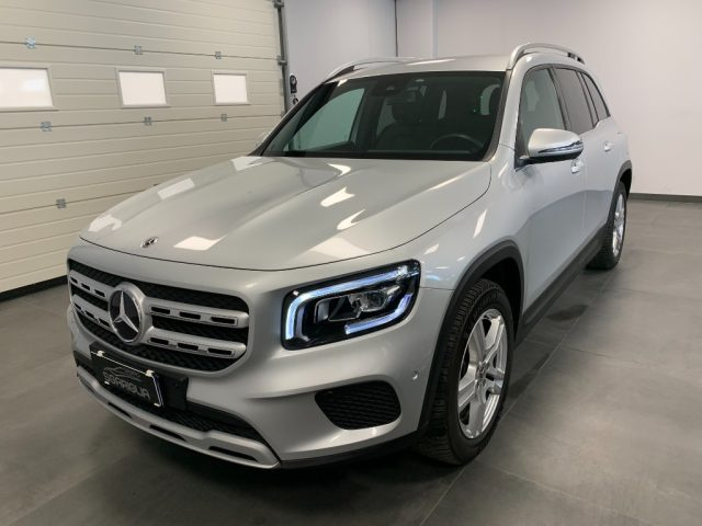 MERCEDES-BENZ GLB 180 usata, con Frenata d