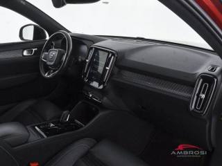 VOLVO XC40 usata 11