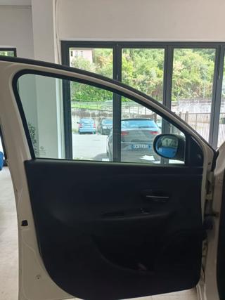 LANCIA Ypsilon usata, con Servosterzo
