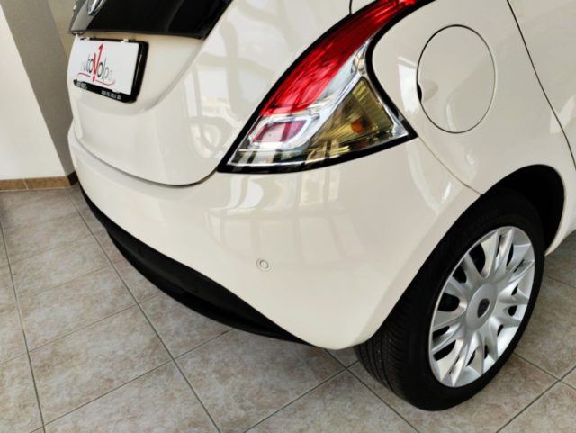 LANCIA Ypsilon usata, con Sedile posteriore sdoppiato