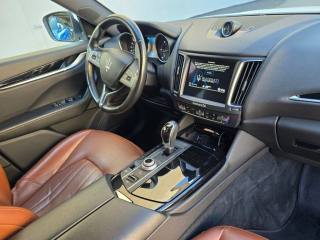 MASERATI Levante usata, con Fendinebbia