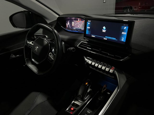 PEUGEOT 3008 usata, con Climatizzatore