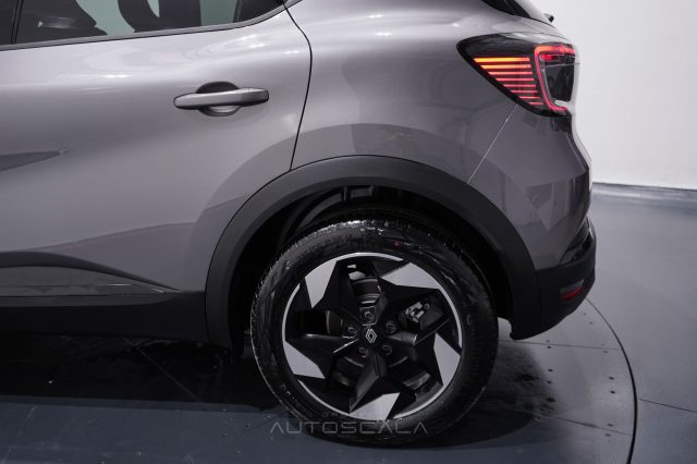 RENAULT Captur usata, con Airbag testa