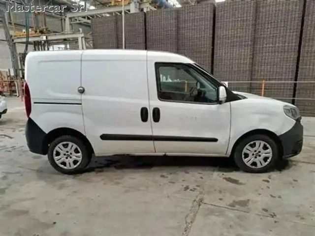FIAT Doblo usata, con Airbag Passeggero