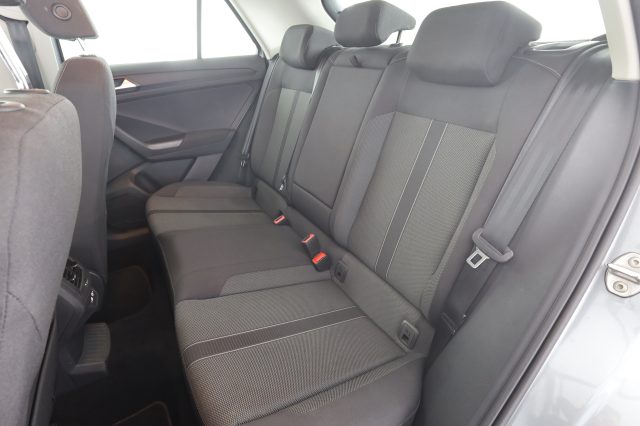 VOLKSWAGEN T-Roc usata 2